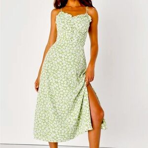 Lulus Timeless Touch Green Floral Print A-Line Midi Dress women’s Size Medium